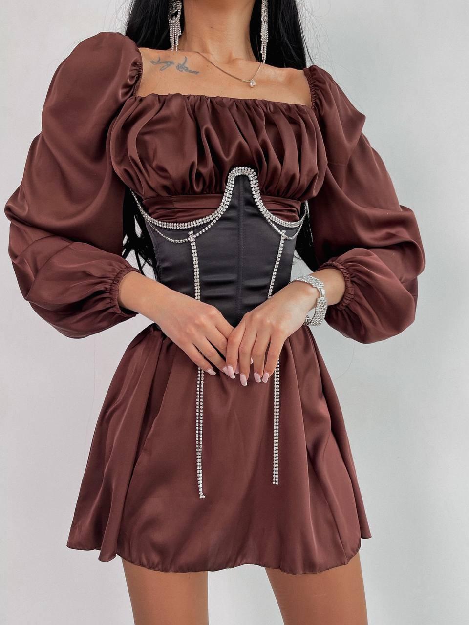 Коротке шовкове плаття з корсетом декорованим стразами (р. 42, 44) 66035084Е