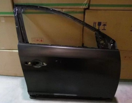 Двері передні права Renault Fluence (2009-2016) Оригінал 801000321R Рено флюенс, фото 1