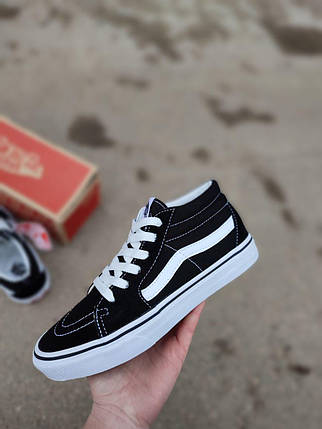 Чорні кеди Vans Жіночі високі демі демісезон кросівки венси венси венси венси-Чорни кеді Vans Жіночі, фото 1