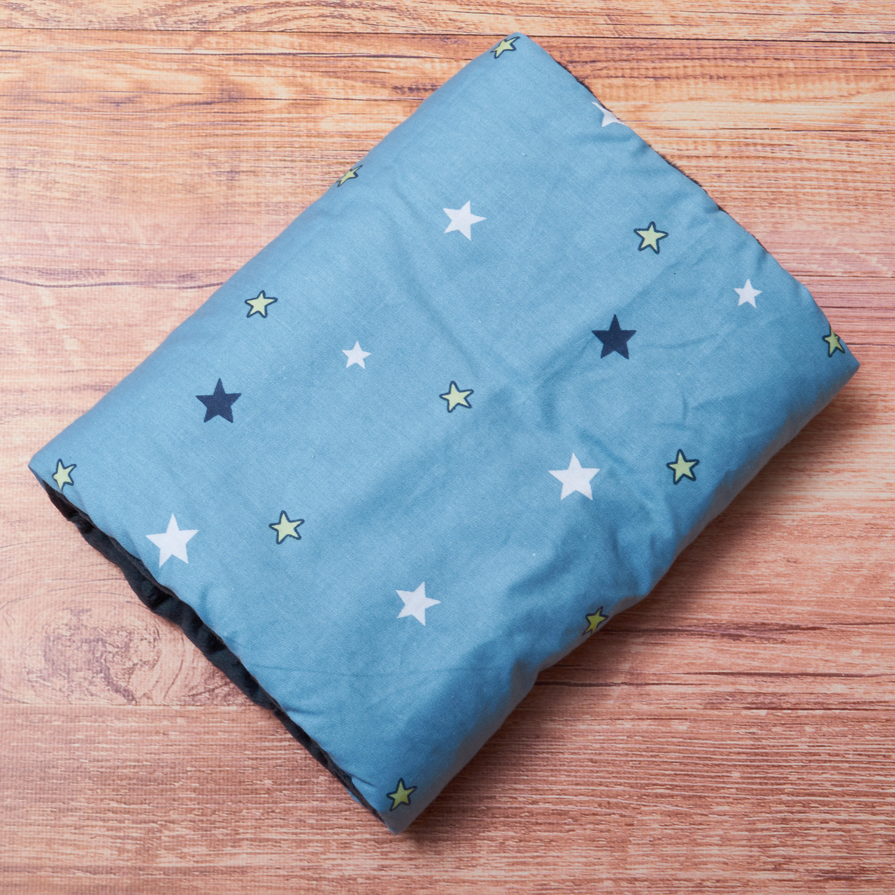 Подушка для годування та заколисування новонароджених, на руку, бавовна та плюш Minky - дрібні зірки на синьому