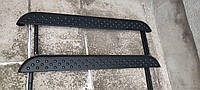 Боковые пороги площадки крашенные в черном мате на ВАЗ 2121 3х дверная НИВА 4X4 Урбан 2013+