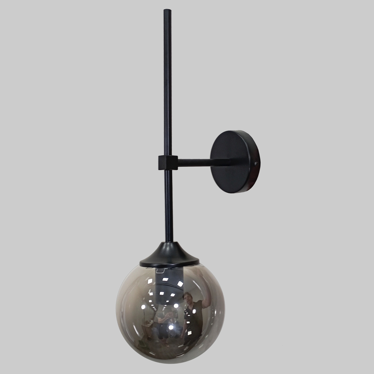 Чорне сучасне бра на 1 лампу "Bulb" (52-LW9521-1 BK+BK)