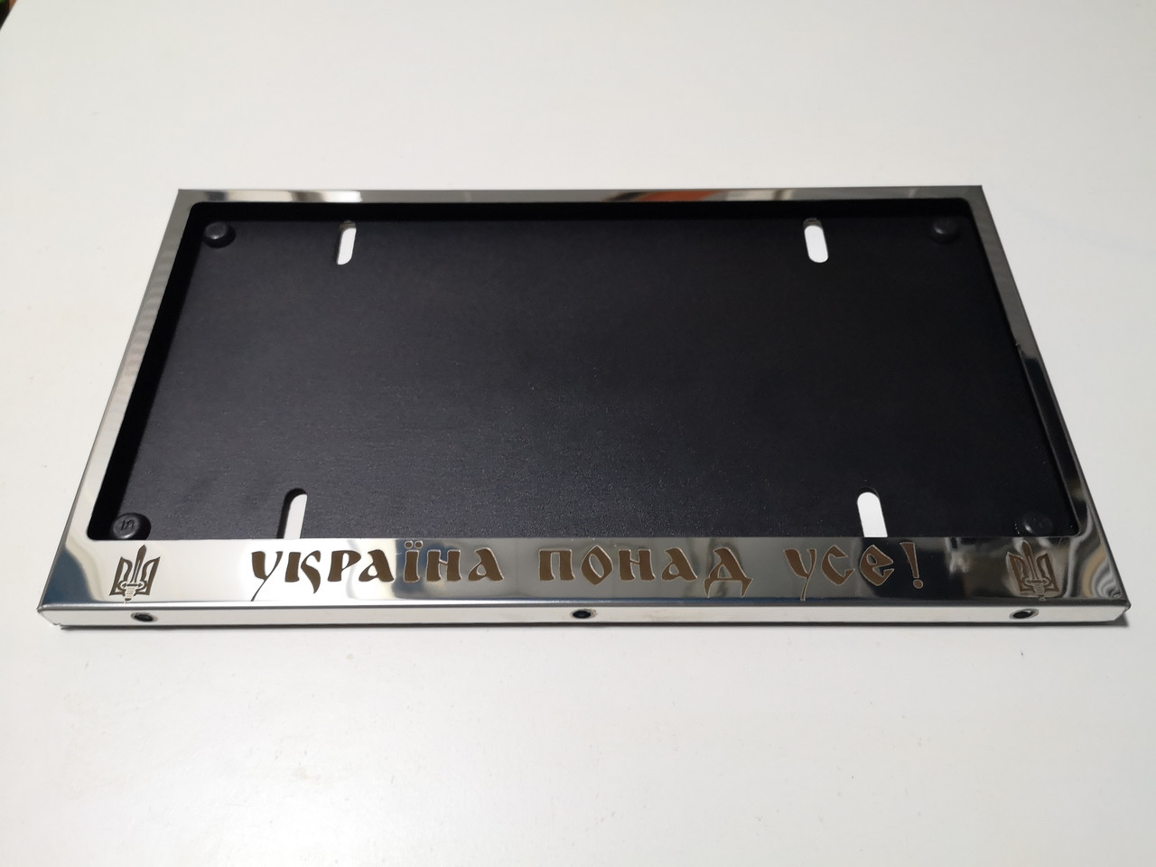 Номерна рамка для авто Україна понад усе, рамка під американський номер