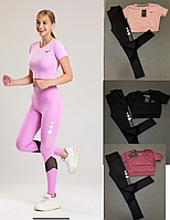 Комплект для Фитнеса женский Nike с черными лосинами