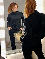 Велюровий спортивний жіночий костюм Худі та штани з лампасами Напівбатал 46 48 50 52 ціна гуртом Чорний