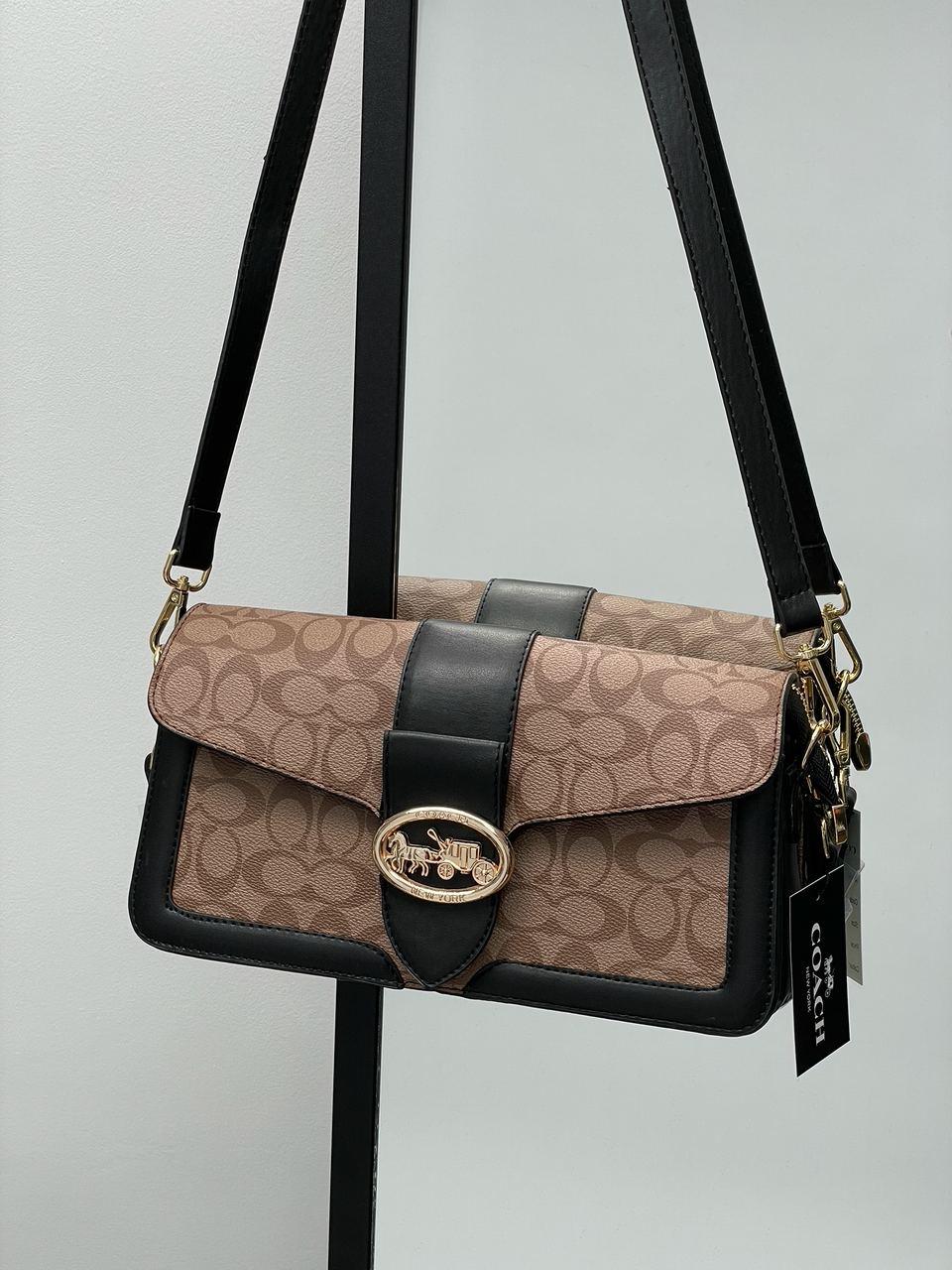 Жіноча сумка клат Coach Tabby Cream Shoulder Bag In Signature Canvas (кремова) KIS26002 стильна молодіжна топ