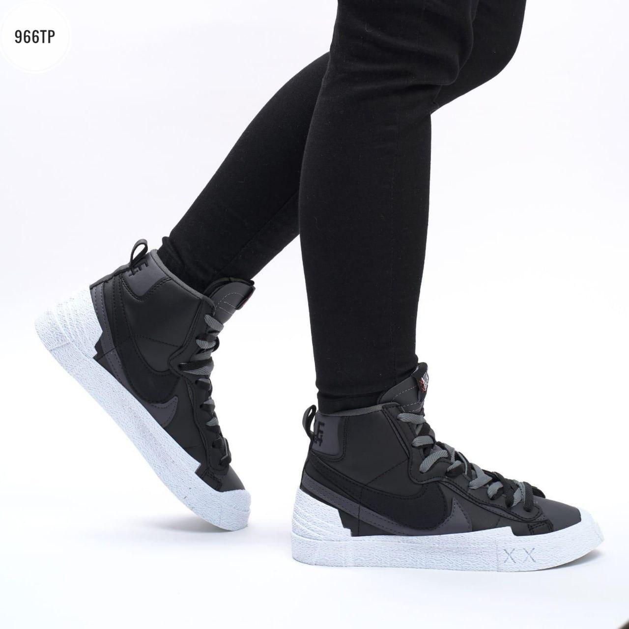 Чоловічі кросівки Nike Blazer Sacai hight (чорні із сірим і білим) високі демісезонні кеди 966TP топ, фото 1