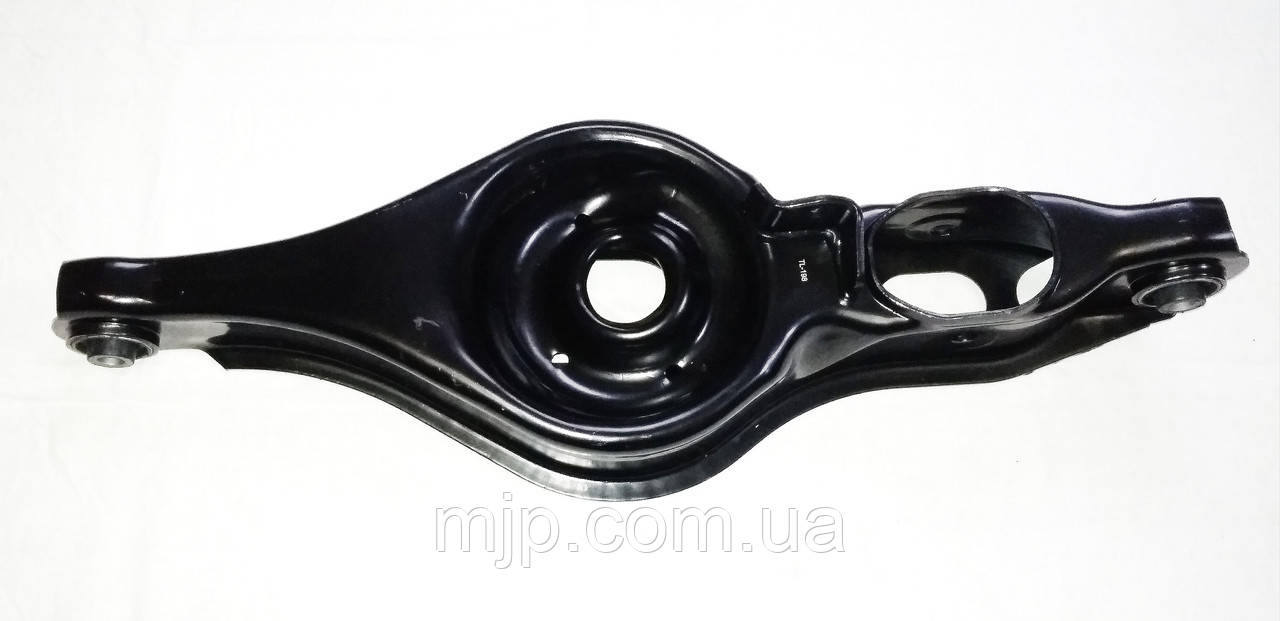 Важіль задньої підвіски нижній правий MATOMI 4113A038 - фото 1 - id-p1701130042