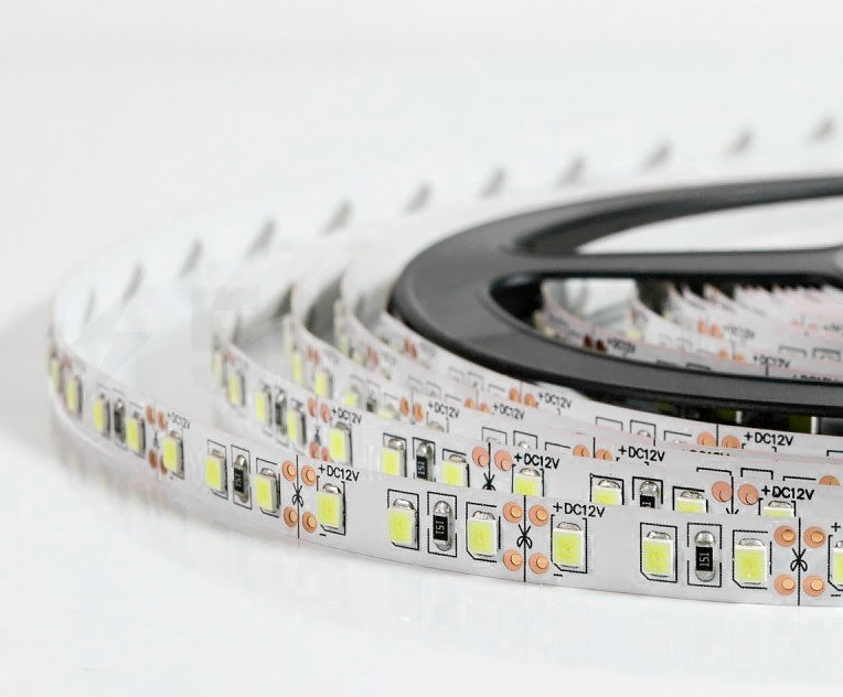 Світлодіодна стрічка SMD 3528/120 12V біла (6100-6500K) IP20 Код.52343