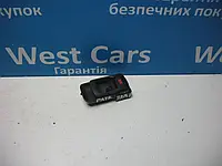 Ручка кришки багажника внутрішня Nissan Patrol з 1997 по2005