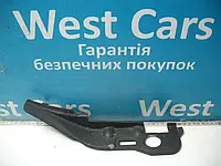 Накладка решітки повітрозабірника під лобовим склом ліва Renault Kangoo з 2002  по2008