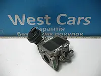 Ругулююча заслонка EGR 2.0TDI Volkswagen Touran з 2007 по2010