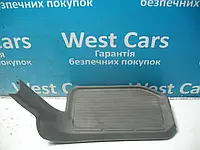 Накладка порога задня права внутрішня Mitsubishi Pajero Wagon з 2000  по2006