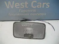 Ліхтар освітлення салону Toyota Yaris з 2005 по2011