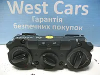 Блок управління кліматконтролем Volkswagen Touran з 2003 по2010