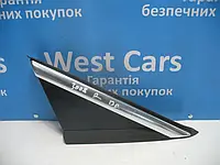 Накладка переднього правого крила (накладка стійки) Peugeot 3008 з 2009  по2016