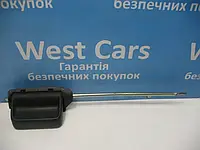 Ручка зсувних дверей права Volkswagen Caddy з 2004 по2015