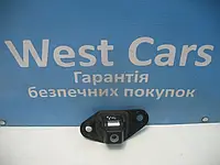 Камера заднього виду 4 контакти седан Toyota Avensis з 2009 по2018