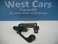 Кінцевик капоту Subaru Forester з 2008 по2012