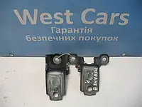 Петлі передніх лівих дверей (комплект) Renault Megane III з 2008  по2015