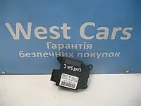 Моторчик заслінки обігрівача Opel Corsa з 2000 по2006