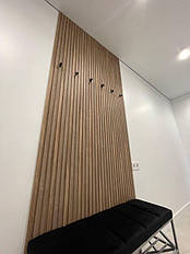 МДФ панелі на стіні. Колір Дуб Сонома. Decorpaneli