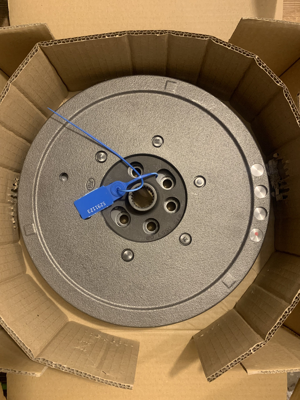 Двомасовий маховик, демпфер LUK 415055308 AUDI A4/A6/SEAT EXEO 1,9-2,0 TDI 01-08 AUTOMAT, ВАРІАТОР, фото 1