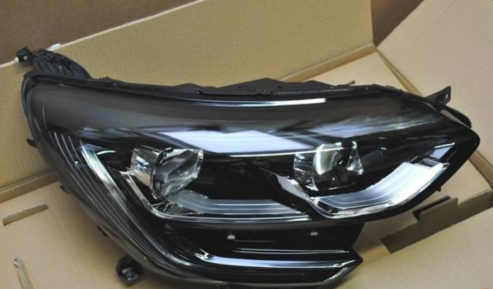 Фара права чорна Renault Megane 4 (2017-...) Оригінал 260100141R, фото 1