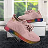 Жіночі текстильні кросівки пудрові на яскравій різнобарвній підошві, фото 9