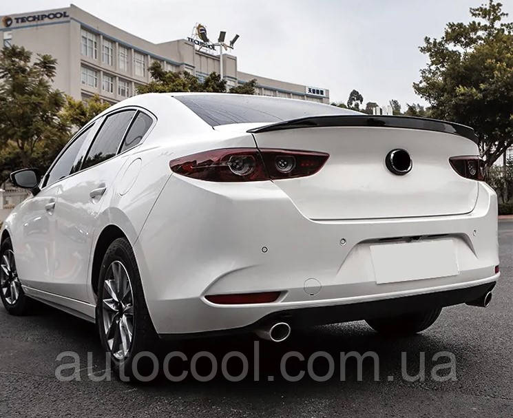 Спойлер багажника (лип спойлер, сабля, качиний хвостик) Mazda 3 седани 2020+г. Мазда 3