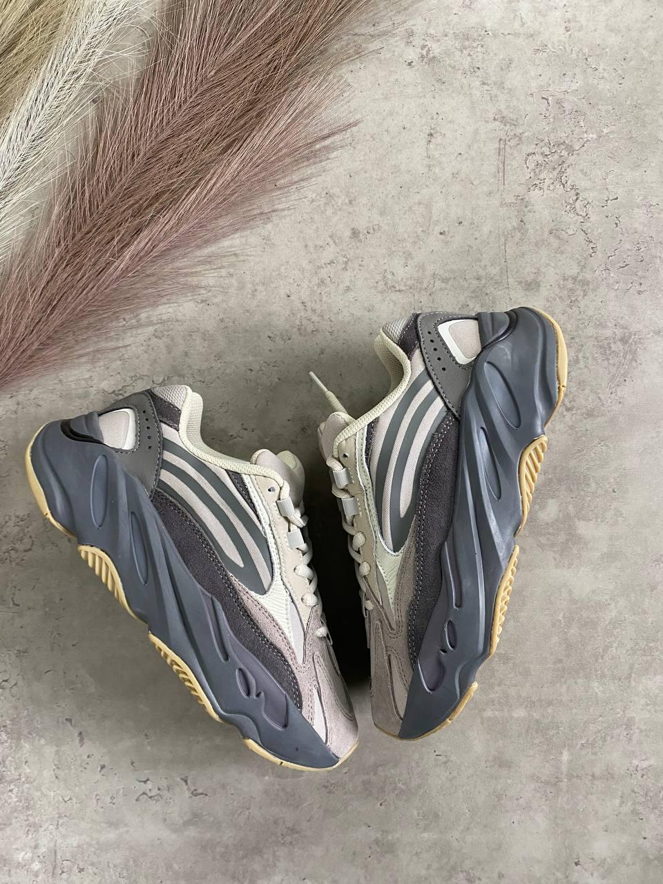 Yeezy boost 700 sales v2 tephra