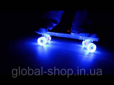 Скейтборд PennyBoard, Світні колеса