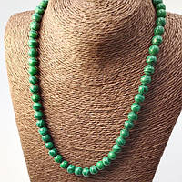 Буси з Малахіта Кулька 6-7 мм Довжина 48 см