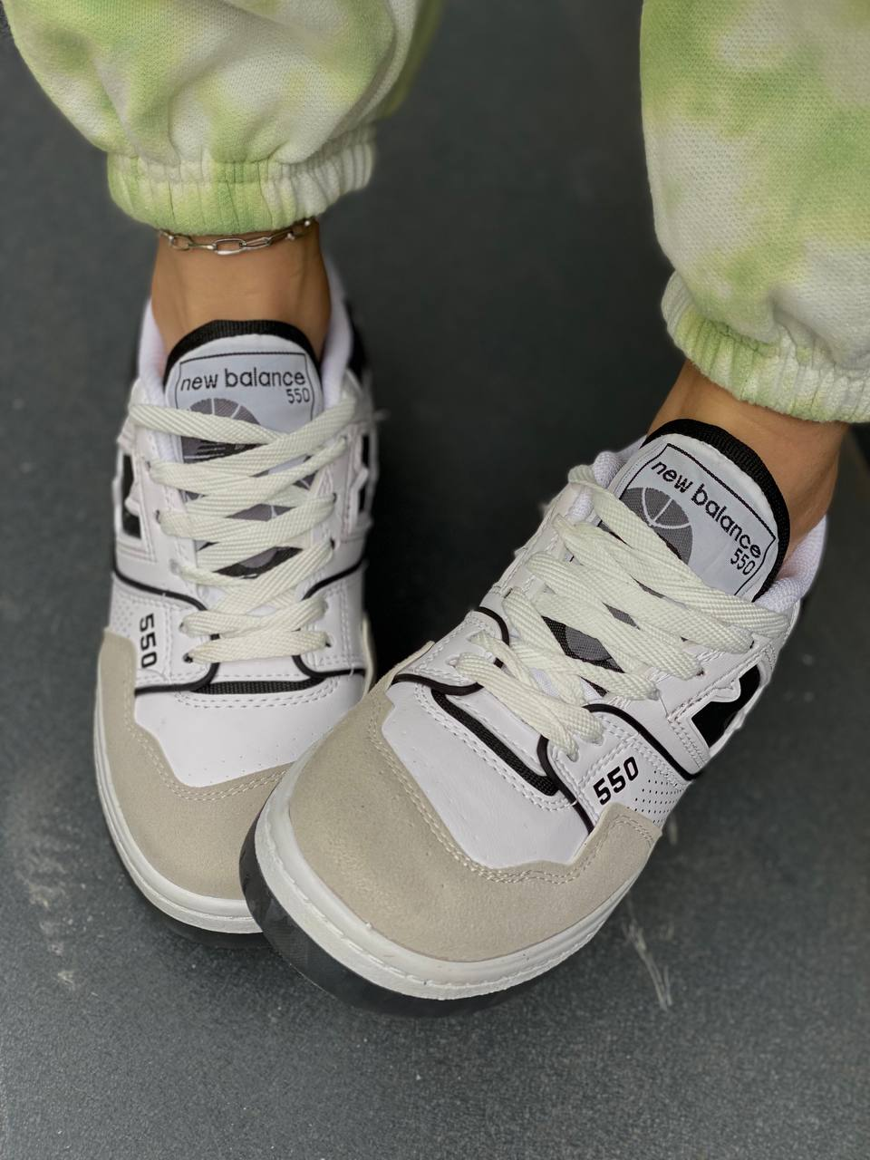 Женские кроссовки New Balance 550 White Black / Нью Беленс 550 бело ...