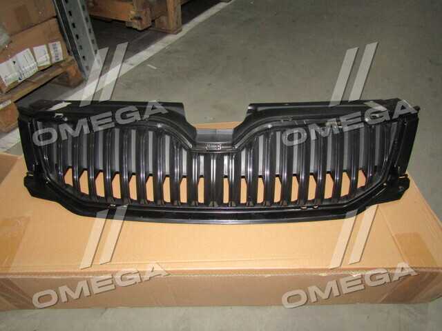 Решітка радіатора Шкоду Октавія 3 SKODA OCTAVIA III 2013- (TEMPEST)