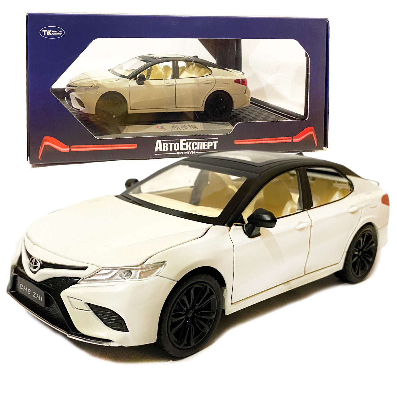 Машинка металева Toyota Camry Sport 2018 AutoExpert Преміум (Тойота Камрі), біла, 20,5*9*5,5 см (GT-0895), фото 1