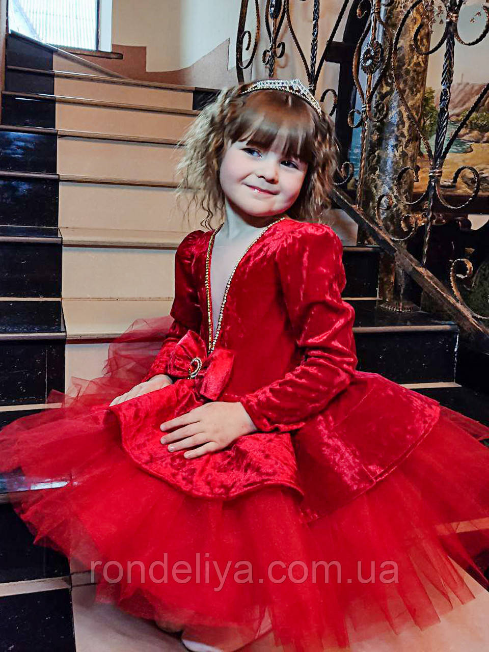 Дитяча сукня оксамитова червоного кольору на зріст 104 см, фото 1
