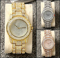 Женские наручные часы с камнями "Kg"