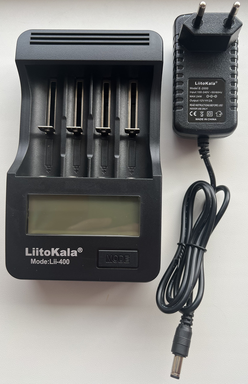 Зарядний пристрій LiitoKala Lii-400 (з функцією Power Bank)