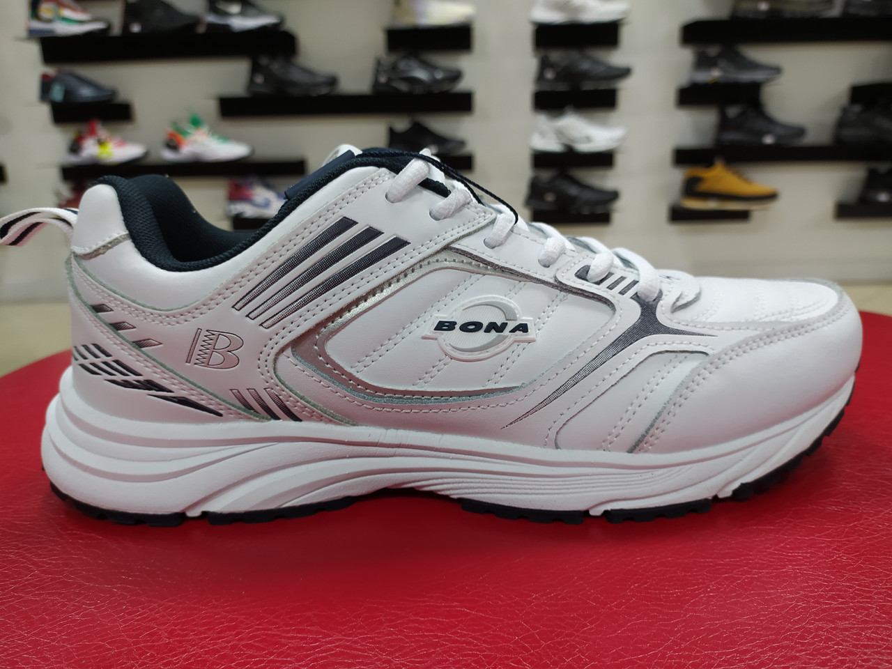 Кроссовки мужские Bona, цена 2100 грн — Prom.ua (ID#1702351926)