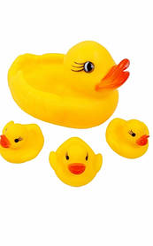 Дитячий набір гумових іграшок для купання малюків Lindo Качечки