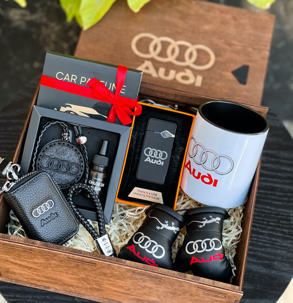 Подарунковий набір для чоловіків з логотипом Audi