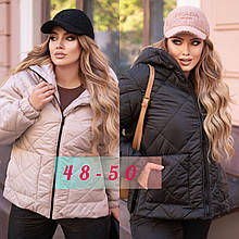 Тепла жіноча коротка курточка