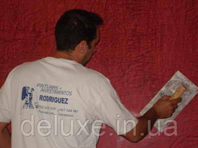 Нанесення рідких шпалер, фото 1