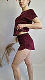 Жіночий велюровий піжамний комплект футболка шорти штани бордовий, фото 4