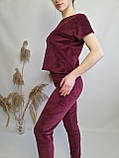 Жіночий велюровий піжамний комплект футболка шорти штани бордовий, фото 8