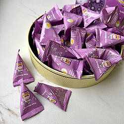 Сироватка пірамідка для обличчя гіалуронова Kiss Beauty