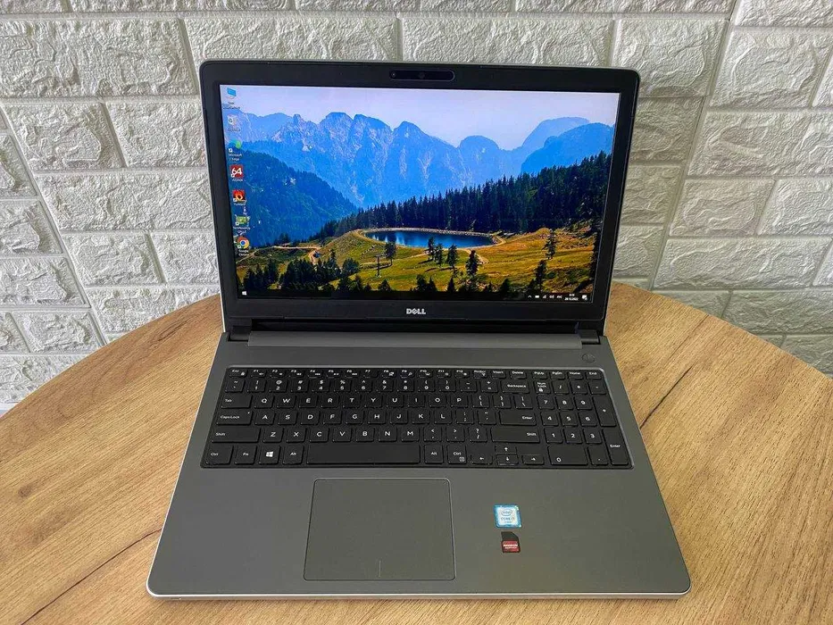 Ноутбук Сенсорний Dell Inspiron 5559 15.6"FHD IPS i7 6500U/8/SSD240/R5 M355