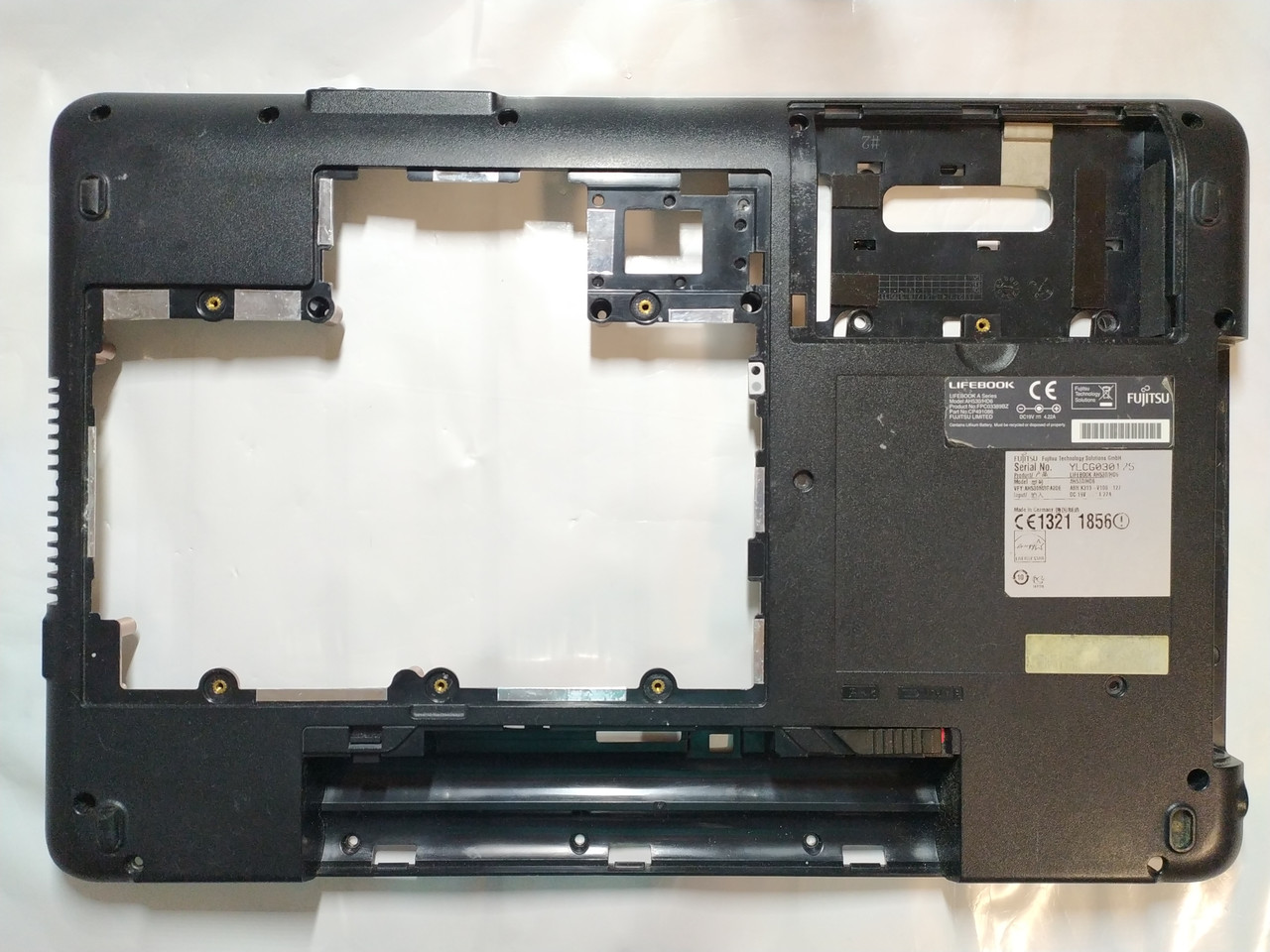 Уцінка! Fujitsu LifeBook A530 AH530 Корпус D (нижня частина корпусу) бу