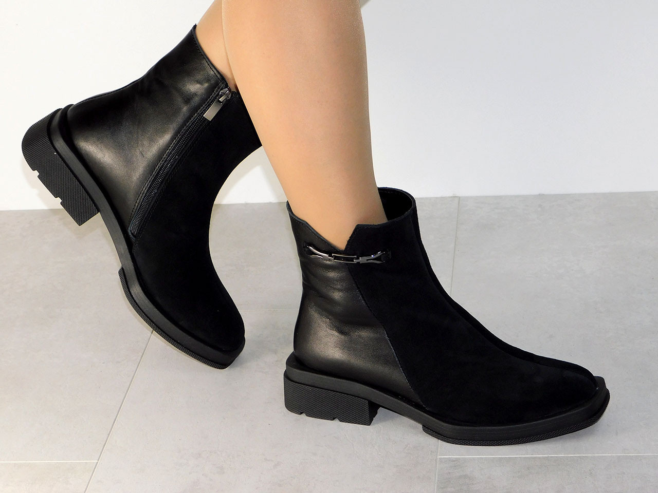 Стильні зимові чорні черевики замш + шкіра жіночі комфортні ХІТ